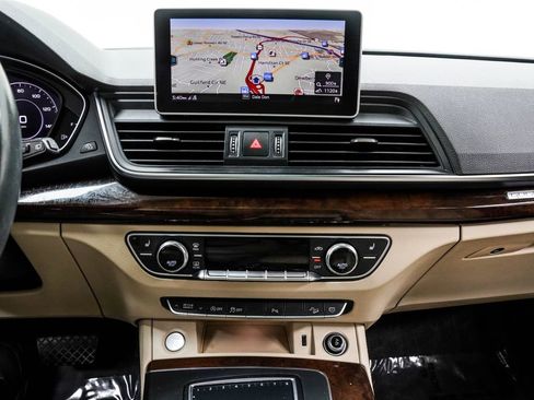 Used 2019 Audi Q5 2.0T Premium Plus w/ Premium Plus Package image 26