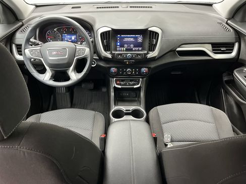 Certified 2024 GMC Terrain SLE w/ Driver Convenience Package image 4