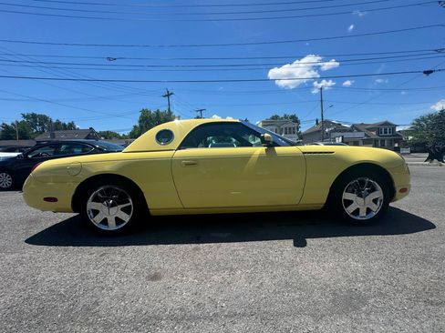 Used 2002 Ford Thunderbird RWD image 5