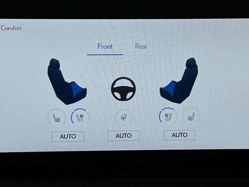 Used 2024 Lexus LS 500 w/ Interior Upgrade Package image 26