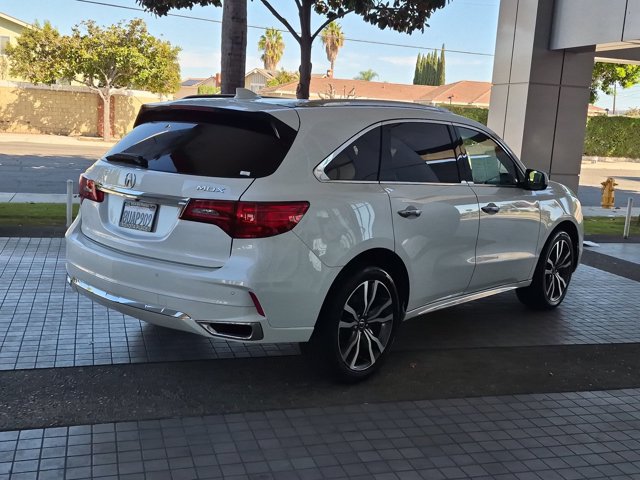 Used 2020 Acura MDX w/ Advance Package FWD image 8