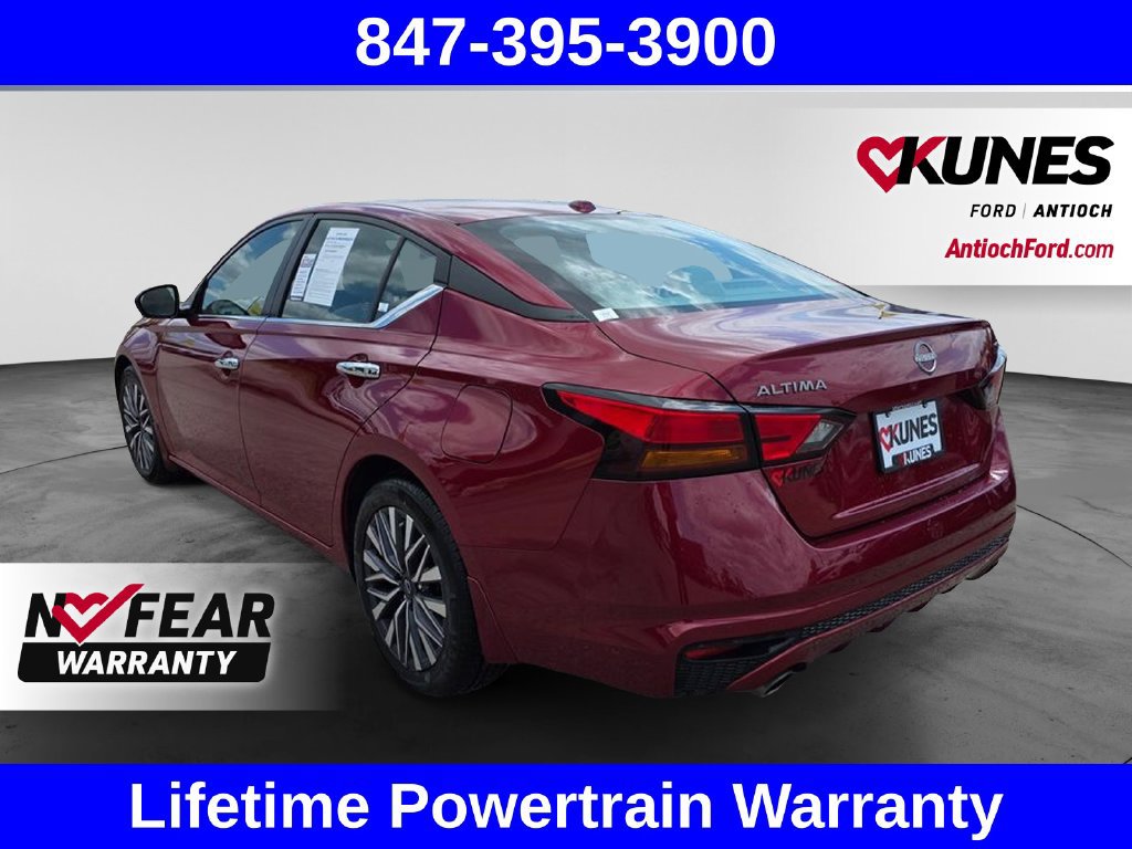 Used 2024 Nissan Altima 2.5 SV w/ SV Premium Package FWD image 8