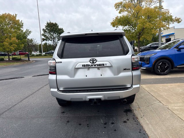 Used 2023 Toyota 4Runner SR5 Premium w/ Moonroof Package RWD image 4