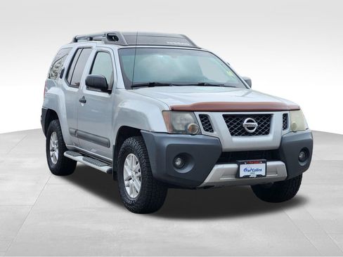 Used 2015 Nissan Xterra S w/ Value Package AWD/4WD image 3