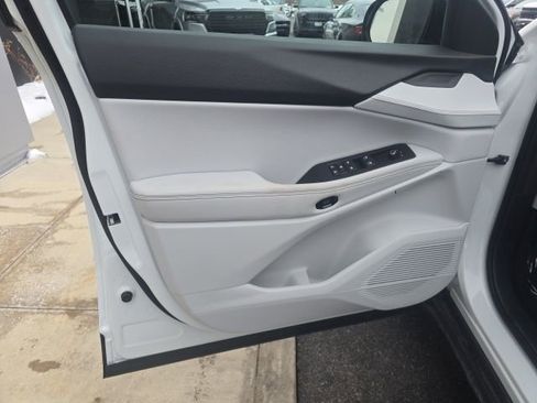 New 2026 Jeep Cherokee Laredo image 10