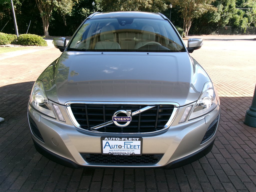 Used 2013 Volvo XC60 3.2 FWD image 3