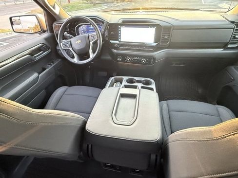 Certified 2024 Chevrolet Silverado 1500 LT image 13