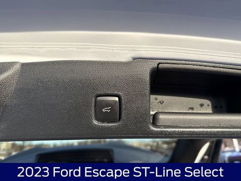 Used 2023 Ford Escape ST-Line Select w/ Tech Pack #1 image 17