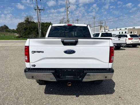 Used 2017 Ford F150 XLT w/ Equipment Group 302A Luxury image 4