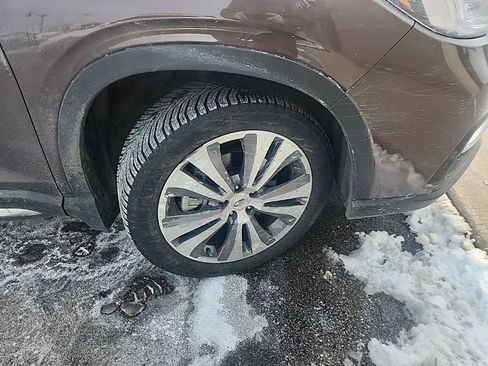 Used 2019 Subaru Ascent Touring w/ Popular Package #2A image 3