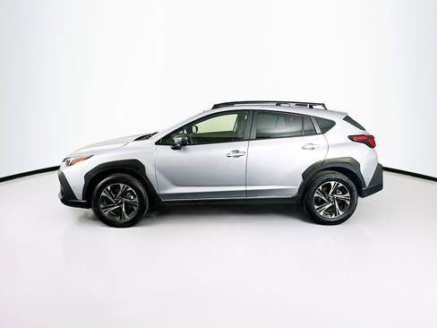 Used 2024 Subaru Crosstrek 2.0i Premium image 4