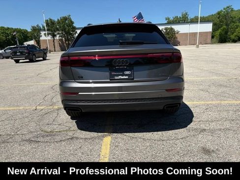 Used 2025 Audi Q8 Premium Plus AWD/4WD image 4
