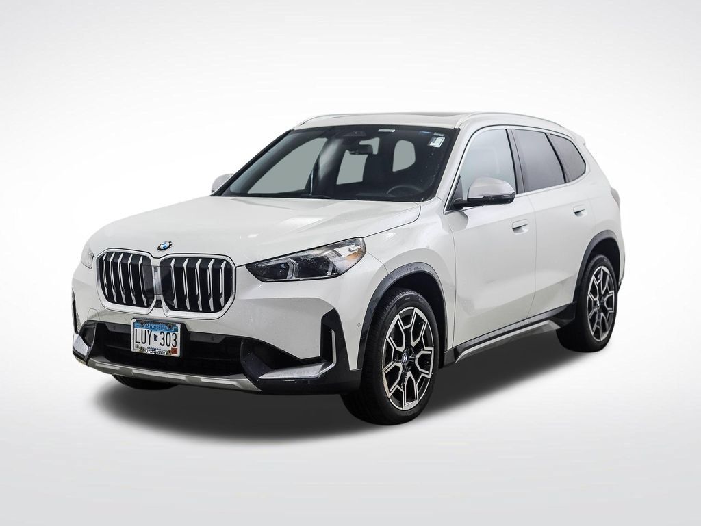Used 2024 BMW X1 xDrive28i w/ Premium Package AWD/4WD image 1