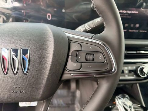 New 2026 Buick Envista Sport Touring w/ Convenience I Package FWD image 27