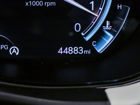 Certified 2022 Genesis GV70 3.5T Sport w/ Sport Prestige Package image 23