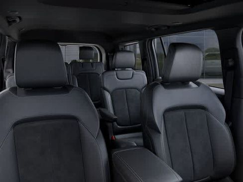 New 2026 Jeep Grand Cherokee L 4WD image 26