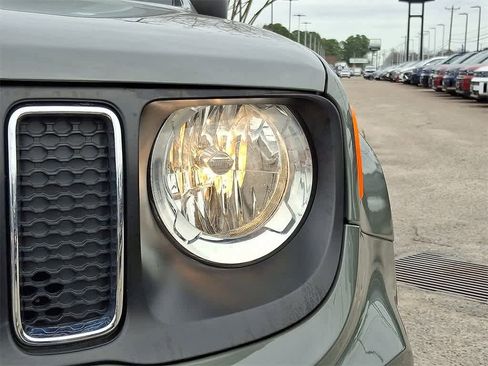 Used 2020 Jeep Renegade Sport w/ Sport Appearance Group image 9