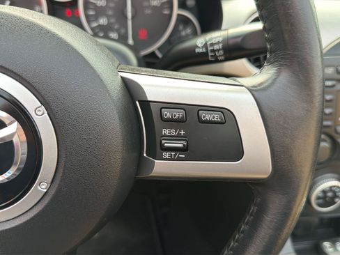 Used 2012 MAZDA MX-5 Miata Grand Touring w/ Premium Pkg RWD image 14