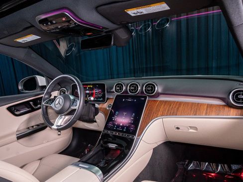 Certified 2024 Mercedes-Benz C 300 Sedan image 4