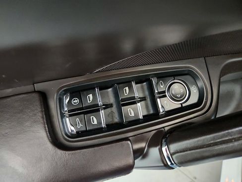 Used 2013 Porsche Cayenne GTS AWD/4WD image 22