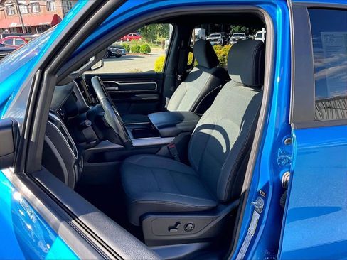 Used 2022 RAM 1500 Big Horn AWD/4WD image 10