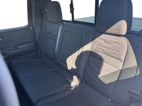 Used 2024 Nissan Frontier Pro-X image 13