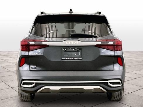Used 2022 Kia Seltos EX AWD/4WD image 4