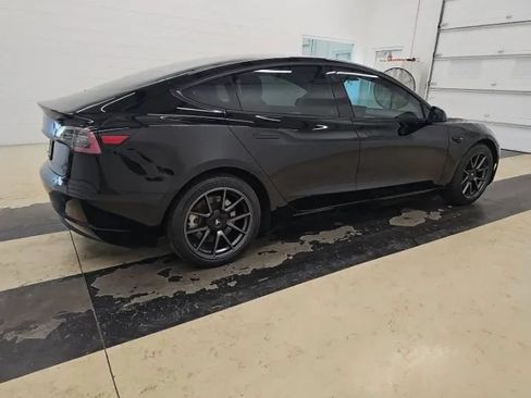 Used 2021 Tesla Model 3 Standard Range Plus RWD image 5