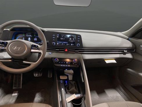 New 2026 Hyundai Elantra Sport FWD image 5