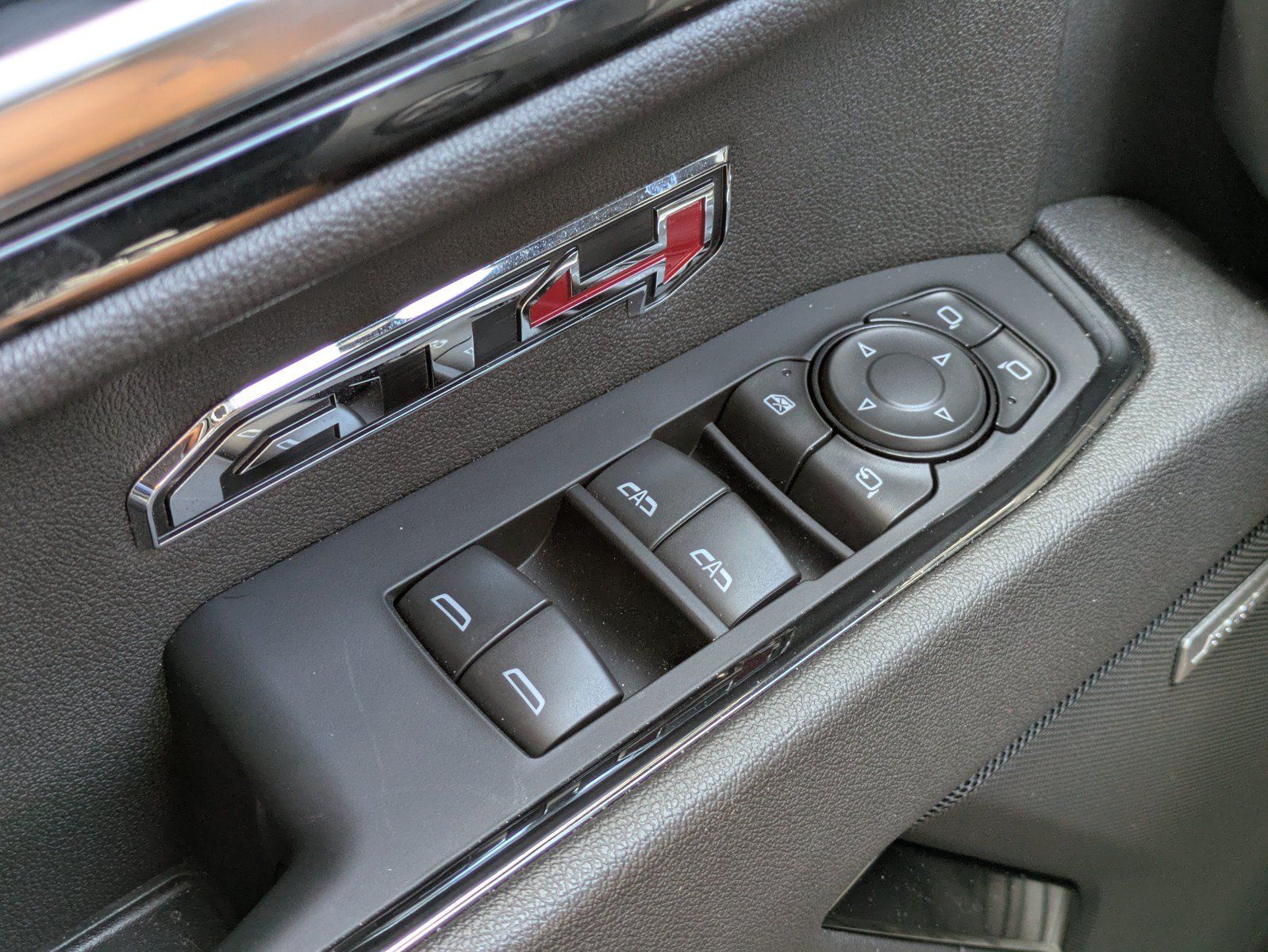 Used 2026 GMC Sierra 1500 AT4 w/ AT4 Premium Package AWD/4WD image 19