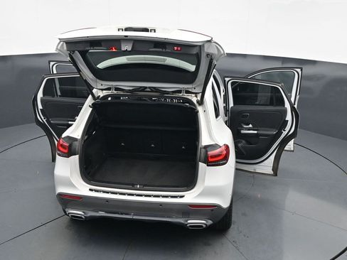 Used 2021 Mercedes-Benz GLA 250 4MATIC image 28