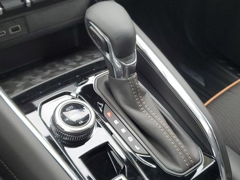 New 2026 GMC Canyon AT4 w/ LPO, Off Road Lift Package image 23