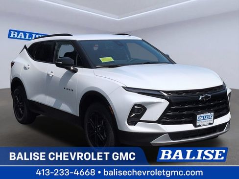 New 2026 Chevrolet Blazer LT w/ Sound & Technology Package AWD/4WD image 1