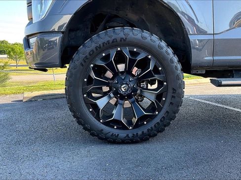 Used 2021 Ford F150 Lariat w/ Equipment Group 502A High AWD/4WD image 2