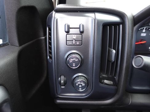 Used 2017 GMC Sierra 1500 Base 4x4 4dr Double Cab 6.5 ft image 47