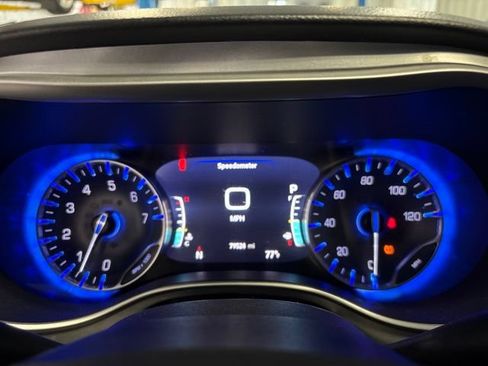 Used 2020 Chrysler Pacifica Touring-L Plus w/ S Appearance Package FWD image 24