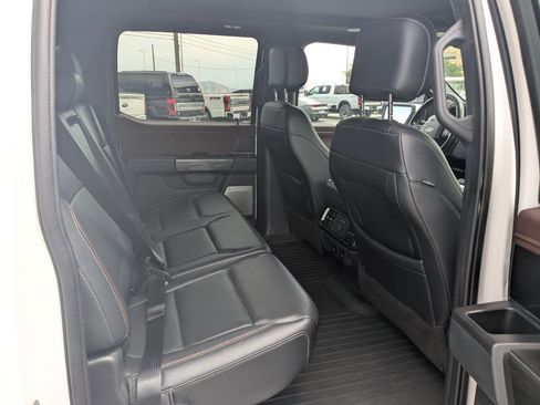 Used 2022 Ford F150 Lariat w/ Equipment Group 502A High AWD/4WD image 33