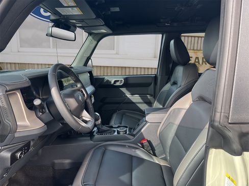 New 2025 Ford Bronco Outer Banks image 30