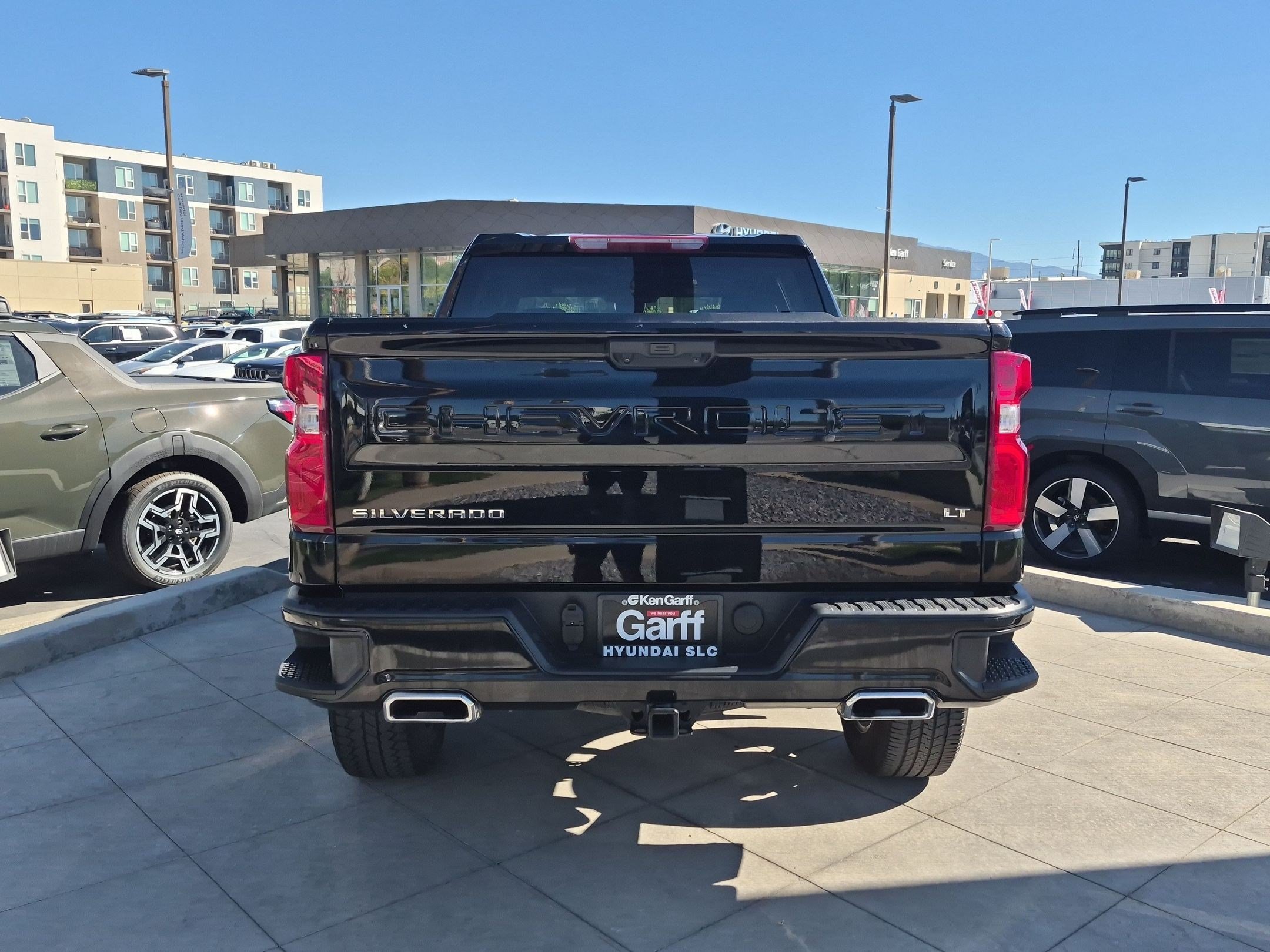 Used 2025 Chevrolet Silverado 1500 LT Trail Boss w/ Protection Package AWD/4WD image 5