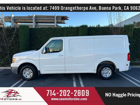 Used 2012 Nissan NV 2500 SV w/ Technology Pkg image 10