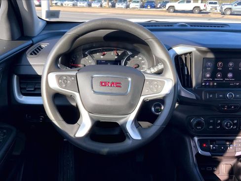 Used 2023 GMC Terrain SLE w/ Driver Convenience Package image 5