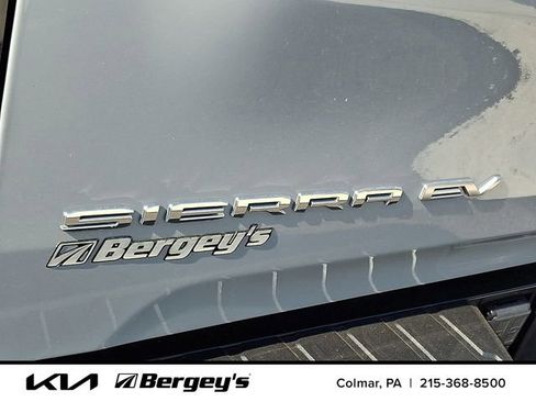 Used 2024 GMC Sierra EV Denali image 28