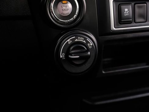 Used 2019 Nissan Titan S w/ S Utility Package image 24