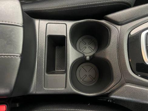 Used 2018 Nissan Rogue S AWD/4WD image 24