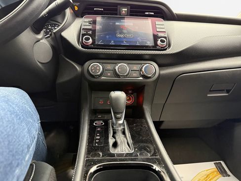 Used 2023 Nissan Kicks SV image 21