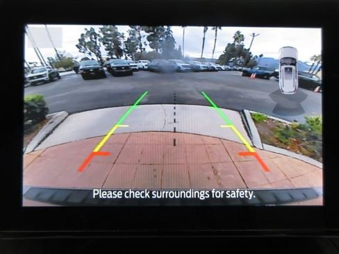 Certified 2022 Ford Explorer XLT w/ Equipment Group 202A image 19