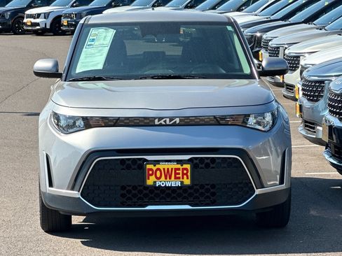 Certified 2023 Kia Soul LX FWD image 9