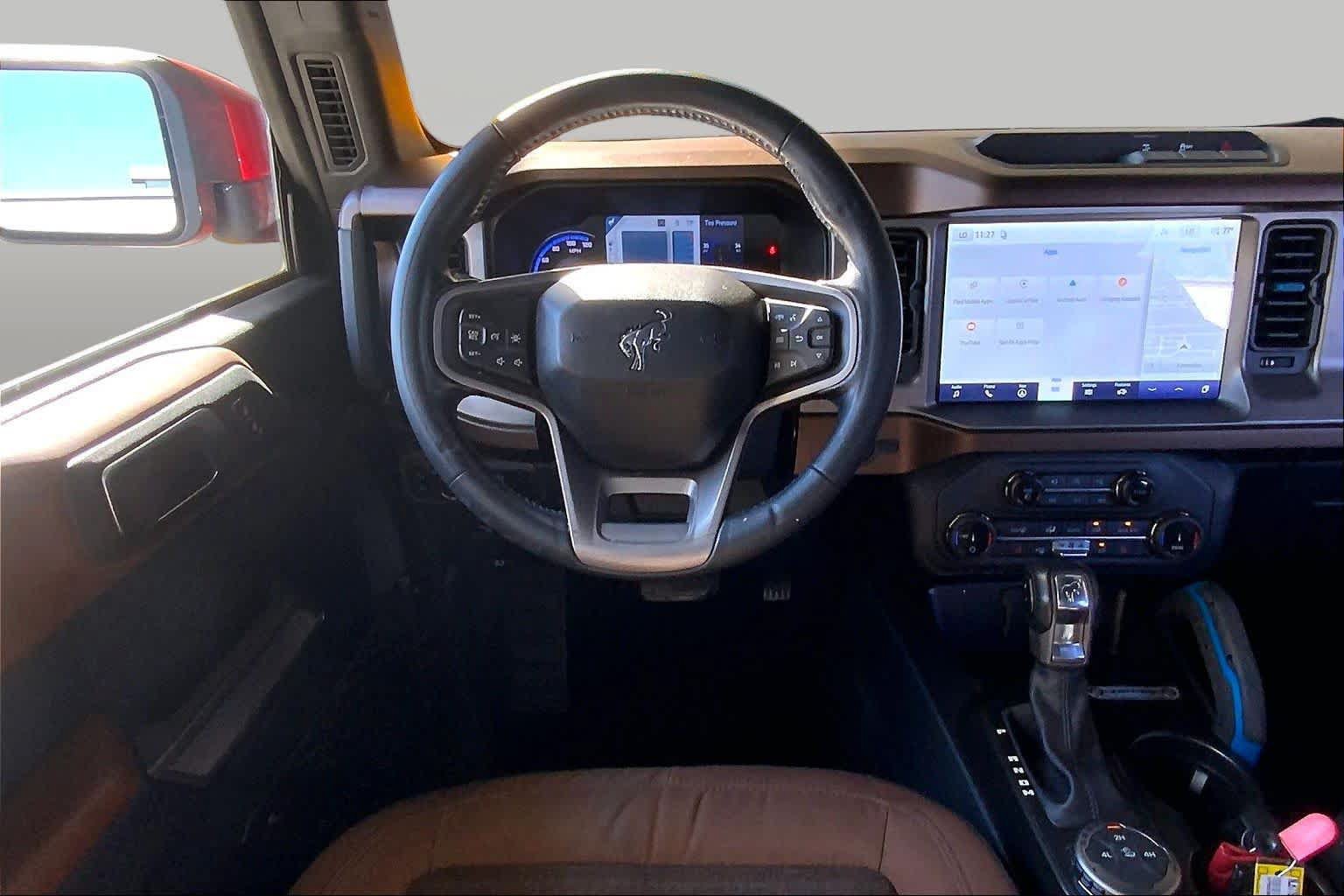 Used 2022 Ford Bronco Outer Banks AWD/4WD image 5
