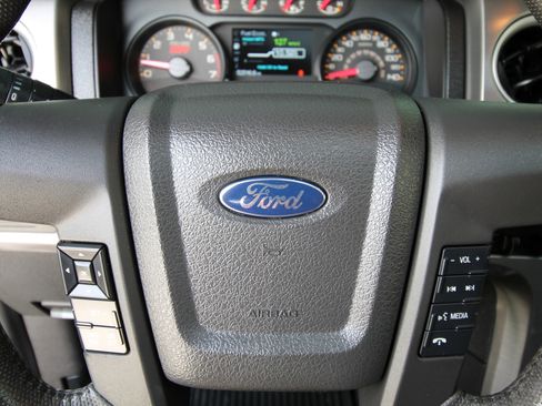 Used 2014 Ford F150 Raptor w/ Equipment Group 801A Luxury image 33