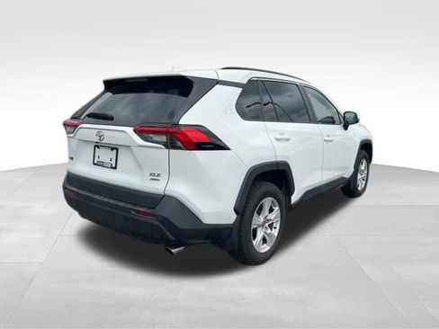 Used 2020 Toyota RAV4 XLE w/ Convenience Package image 7